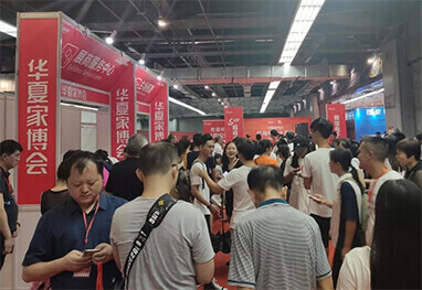 2026福清家博会现场人流如织